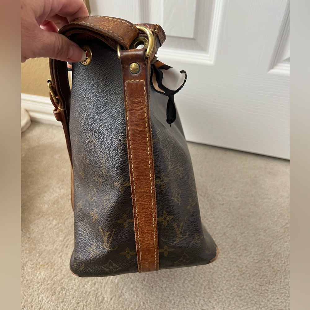 ✨🤎✨Vintage Louis Vuitton Monogram Bag - Picture 8 of 12